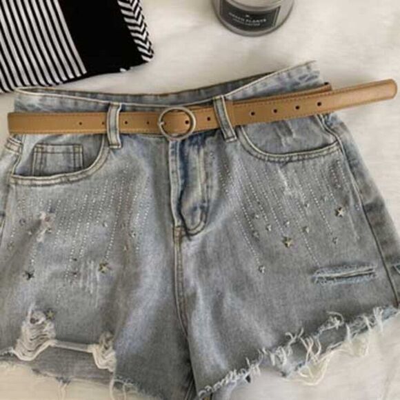 2/$21 Tan Ladies Fashion Leather Belt - Picture 1 of 3